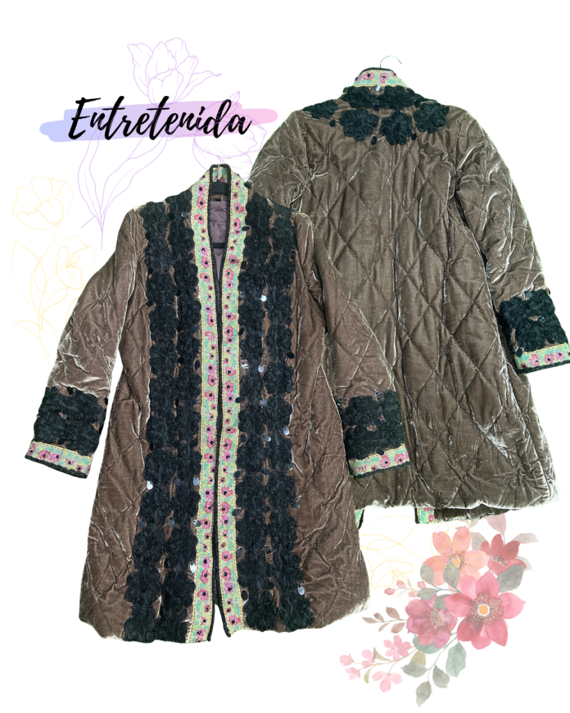 Chaqueta Acolchada de Terciopelo Bordada Talla M – Pieza Única